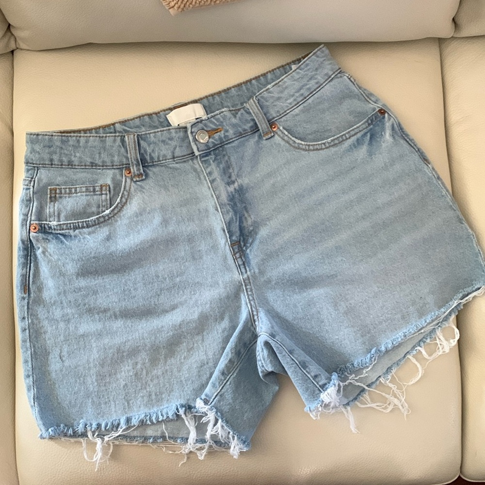 H&M Denim Cutoff High Waist Shorts - Size 12